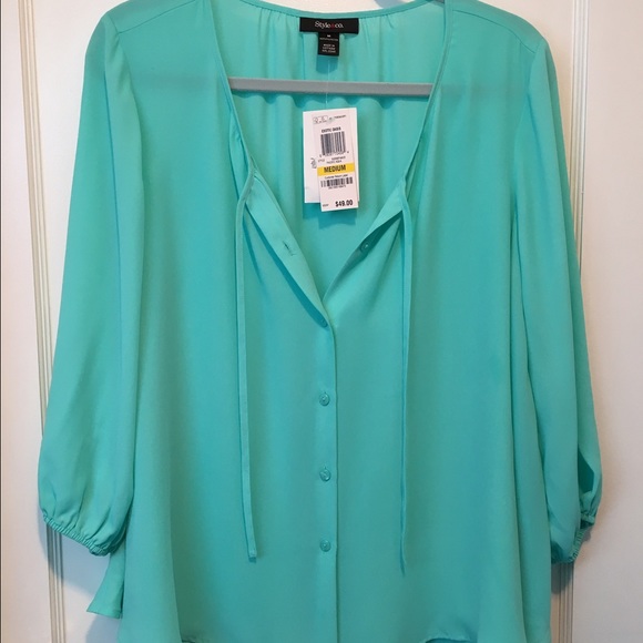 Relaxed Fit Aqua Button Down