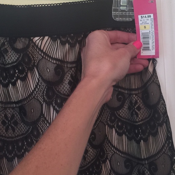 SOLD - Picture 2 of 3