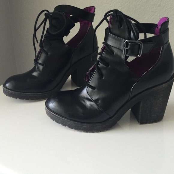 Black ankle boots