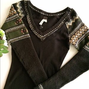 We the Free thermal top with sweater sleeves