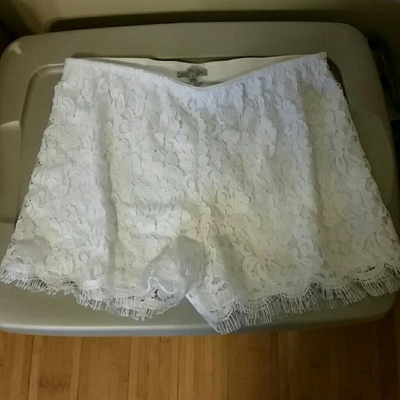 Lace shorts