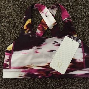 Lulu lemon sports bra