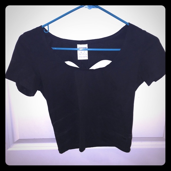 PINK! Heart cutout crop top!