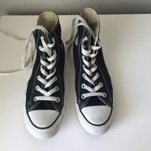 Black converse