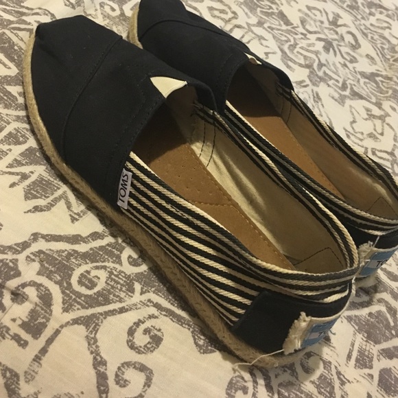 TOMS
