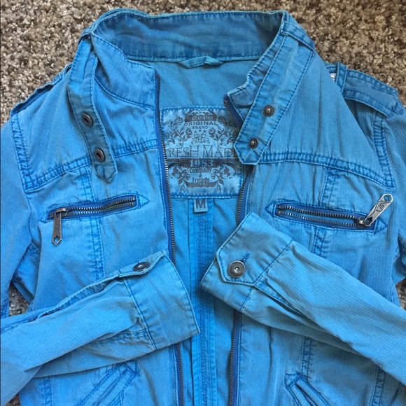 Great European summer blue jacket! - Picture 4 of 4