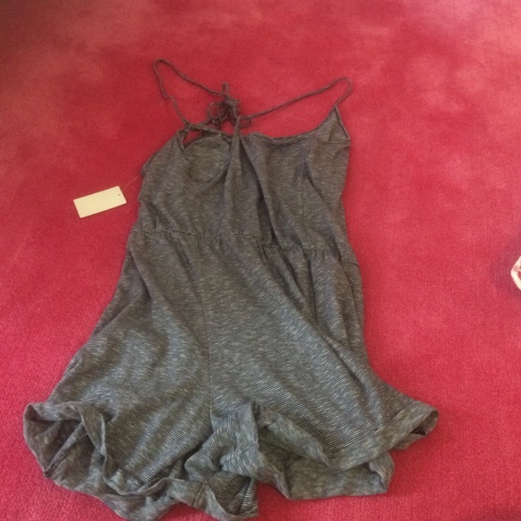 Casual Romper - Picture 4 of 4