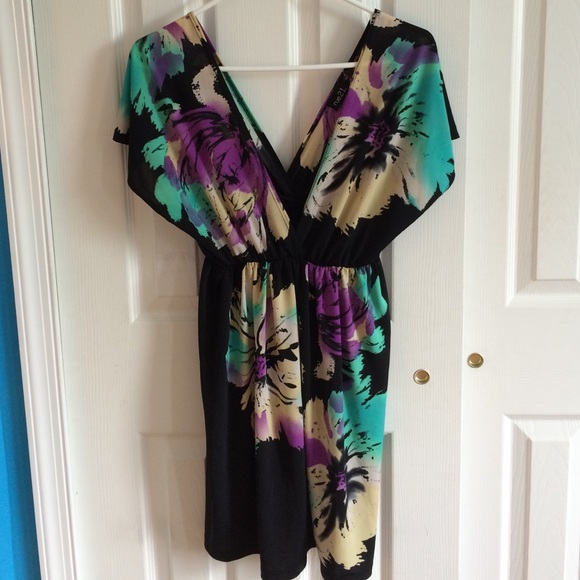 Rue 21, Size S