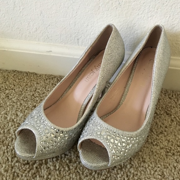 Cathy Jean sparkly silver heels