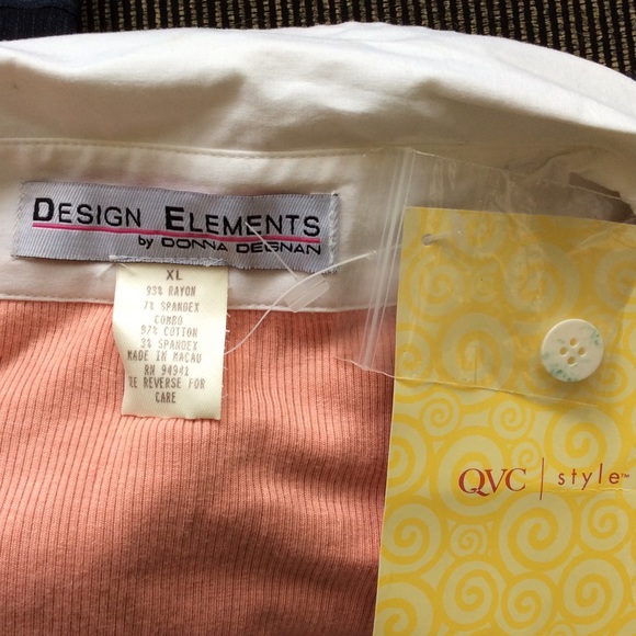 New Top sz XL - Picture 3 of 3