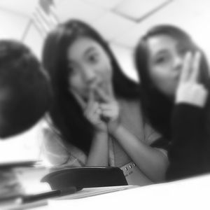 Meet your Posher, Lin