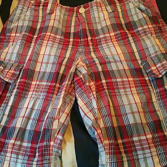 Multiple colored cargos for men!