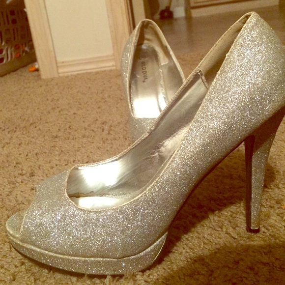 Silver/Glittery Dress Shoes
