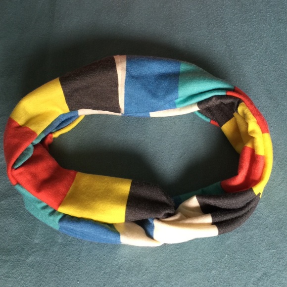 Stripped headband
