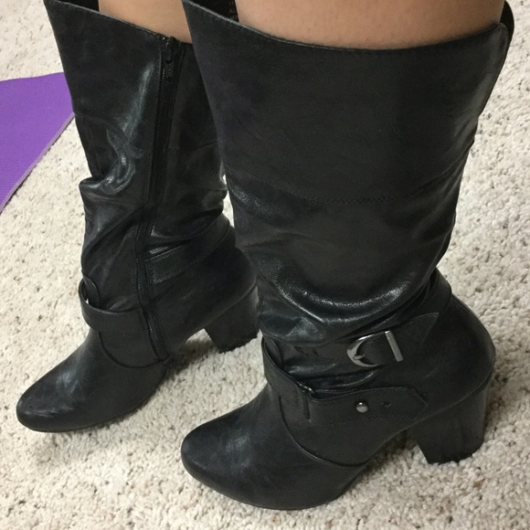 Black heeled boots size 11