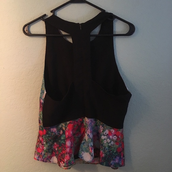 Floral peplum top - Picture 2 of 2