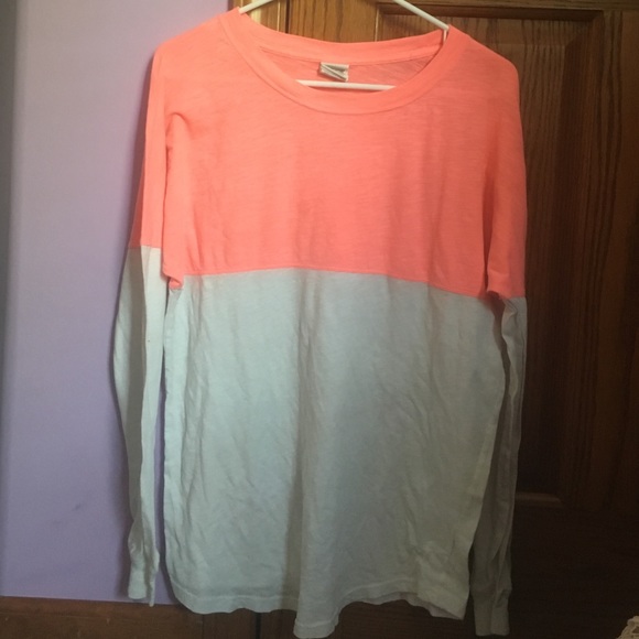 Long sleeve color block shirt