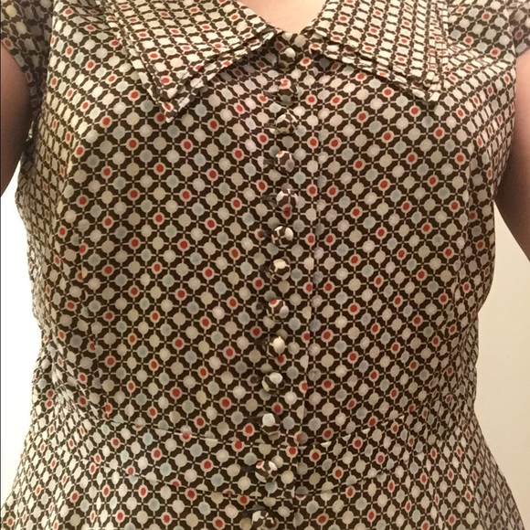 Fit-and-flare silk top - Picture 3 of 4