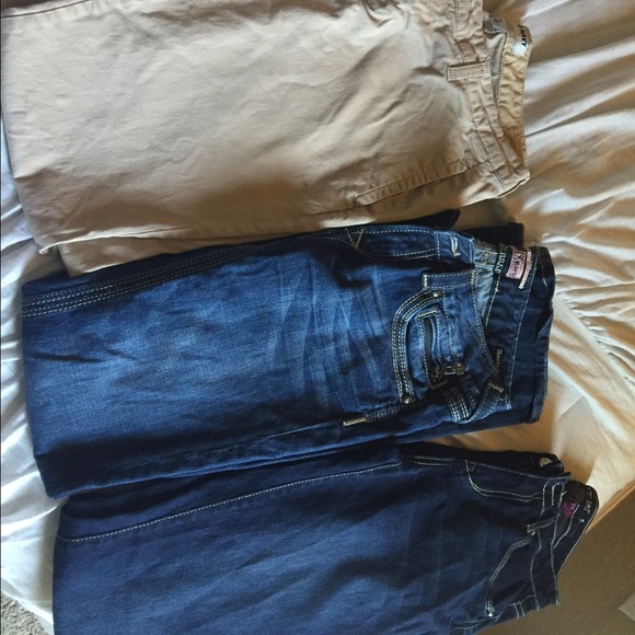Bundle of jeans or separate make offers