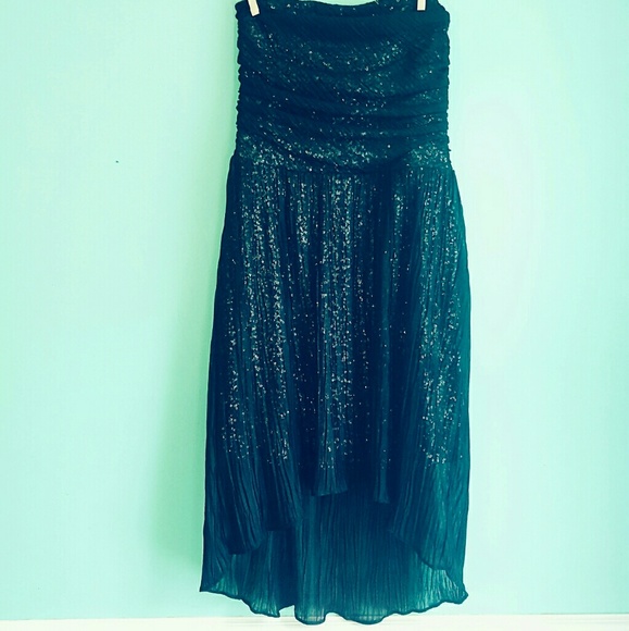 Strapless high-low dress