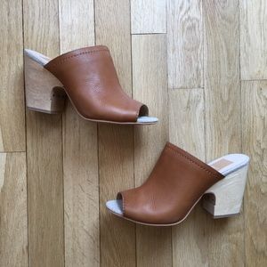Dolce Vita Tegan Mule