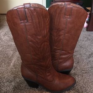 NWOT Qupid Dress Cowboy boots 6.5