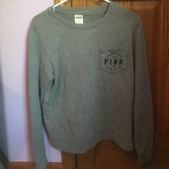 Grey sweatshirt