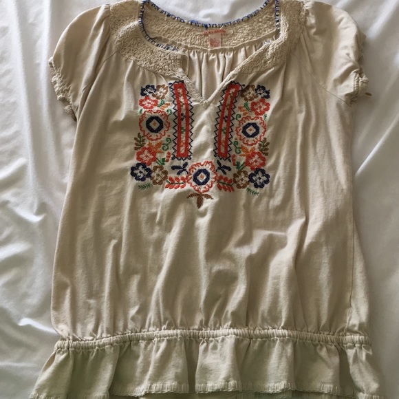 Peasant cute top