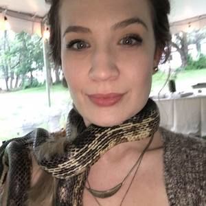 Meet your Posher, Renee