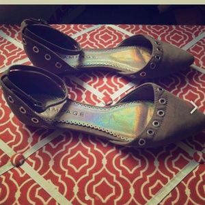 Gorgeous Rampage Flats