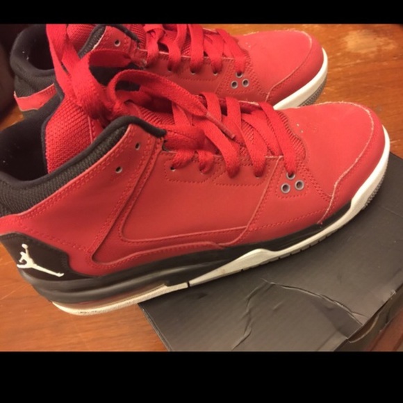 Shoes - Jordan Flights