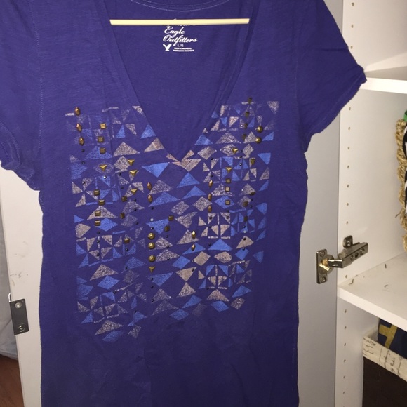 American eagle studded vneck tee - Picture 1 of 2