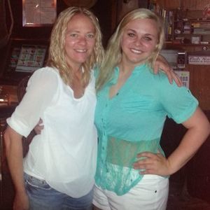 Meet your Posher, Lori