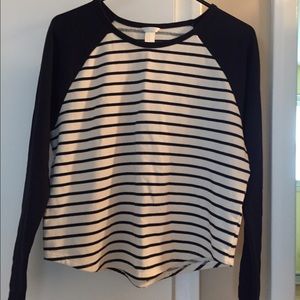 Womens blue and white stripe long sleeve shirt