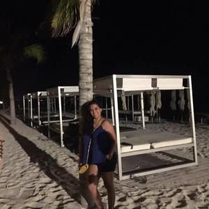 Meet your Posher, Veronica