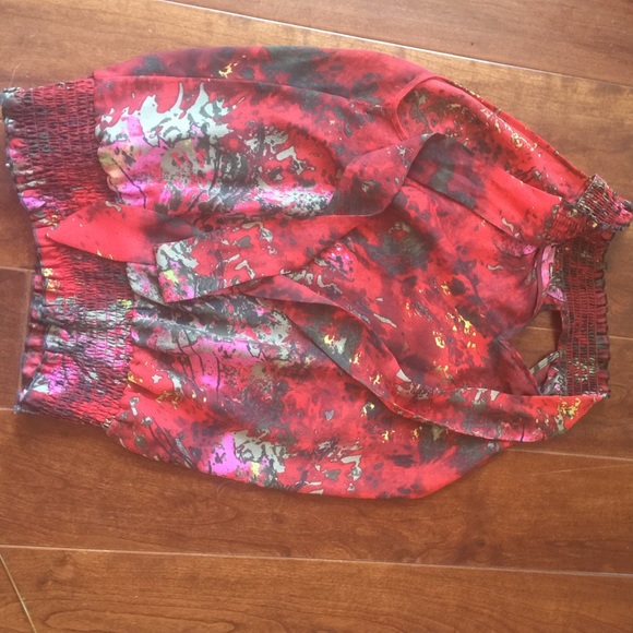 Lovely top! - Picture 3 of 4