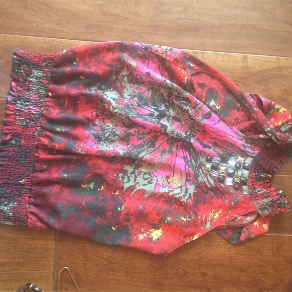 Lovely top! - Picture 4 of 4