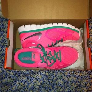 Nike Flex Running Shoes