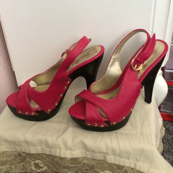 Stunning hot pink high heels - Picture 3 of 3