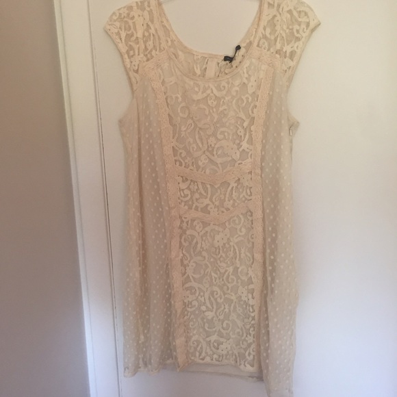 White lace shift dress - Picture 2 of 4