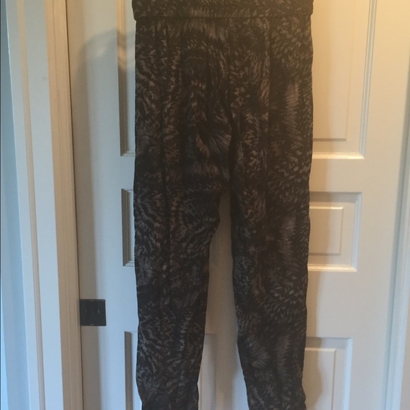 Iro crepe pant - Picture 3 of 3