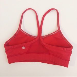 Lululemon Flow Y Sports Bra in Stripe Red Size 2