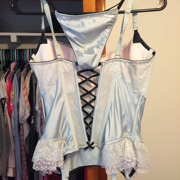 Victoria's Secret lingerie bustier/matching thong