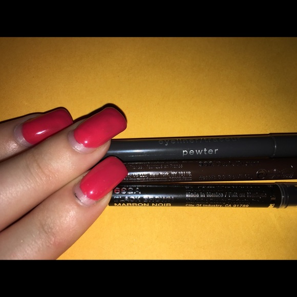 Various Color Eyeliners  **FREE GIFT**