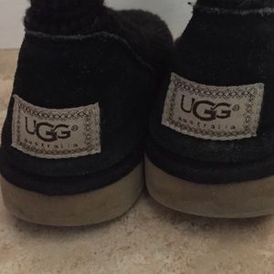 Black Knit Uggs