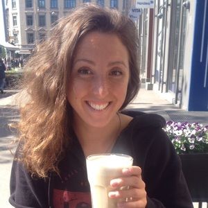 Meet your Posher, Gina