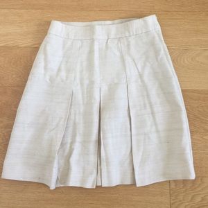 Banana republic woven cream skirt
