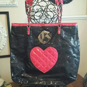 Guess purse