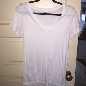 Victoria's Secret PINK v-neck tee