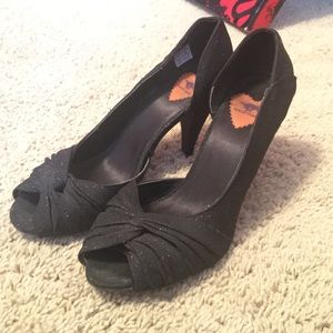 Black sparkle peep toe heels